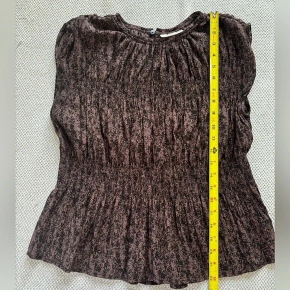 UNIVERSAL THREAD Brown & Black Patterned Women's Blouse - Picture 2 of 5